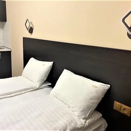 Hotel Сонячна Квітка 3*